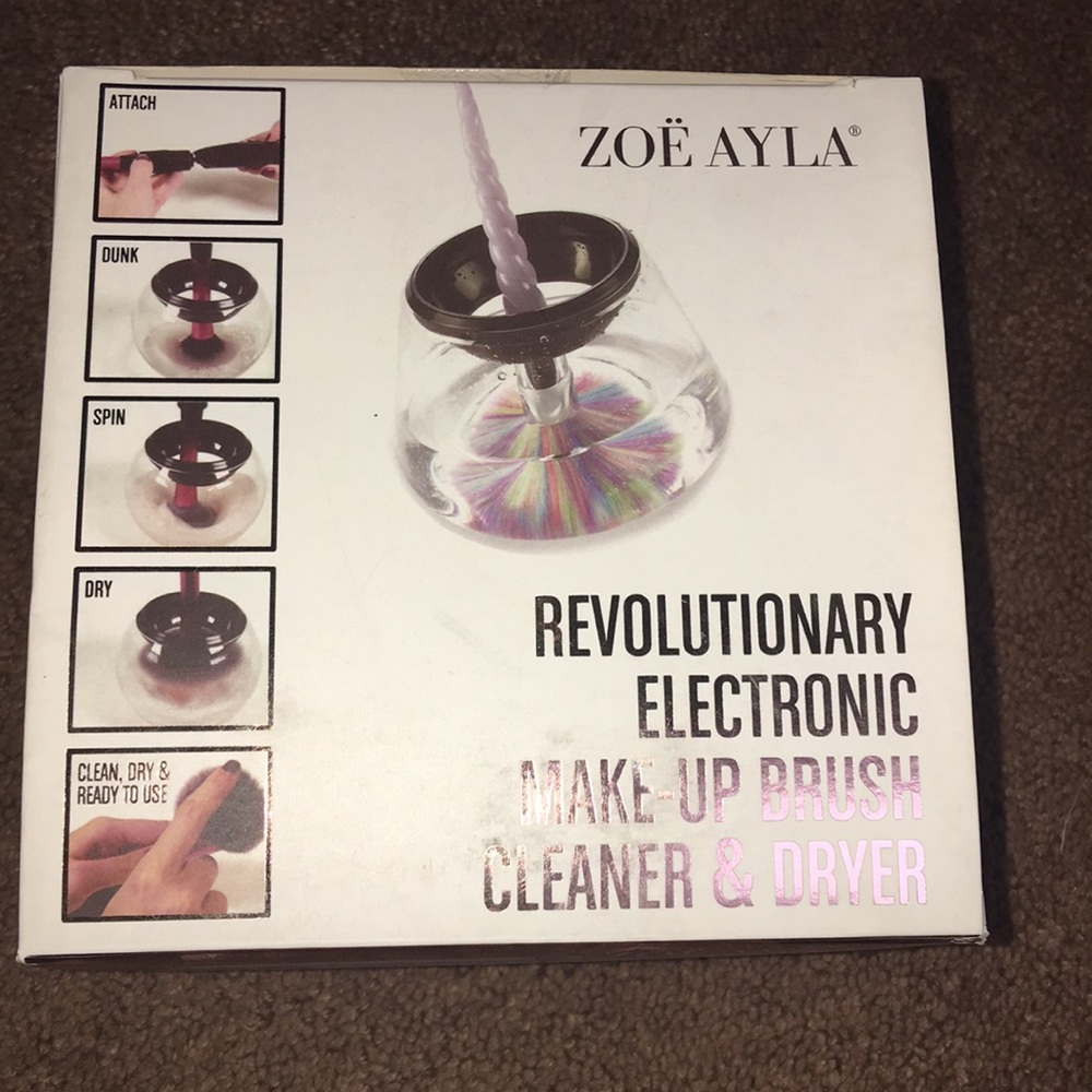 Make-up brushes cleaner